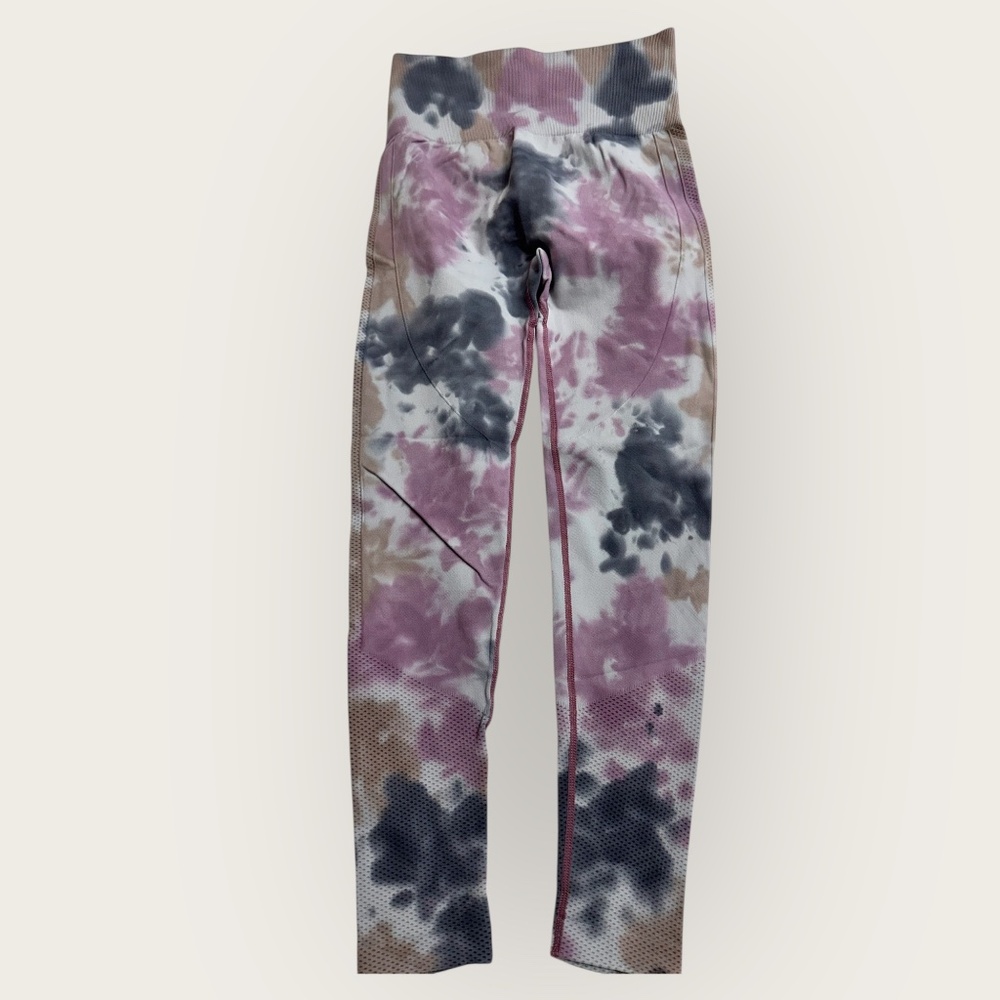 Activewear Leggings – Flattering & Comfortable